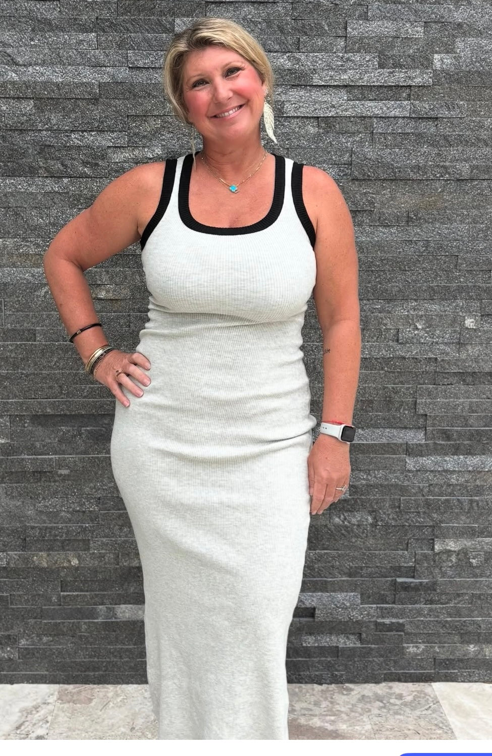 Gray/ black knit maxi by Elan